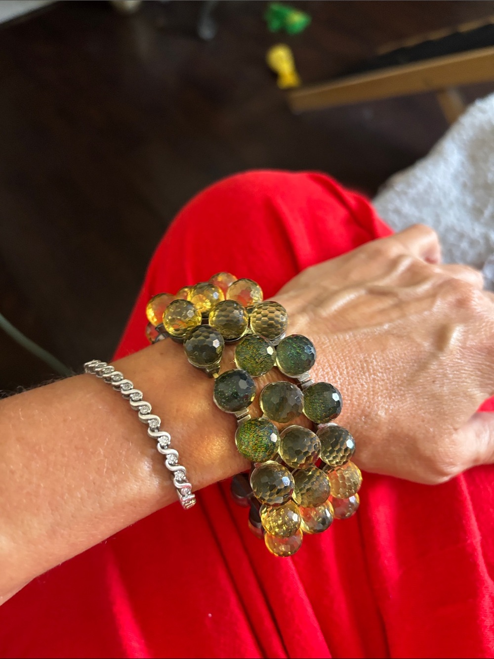 Green Glass Beads Chunky Bracelet